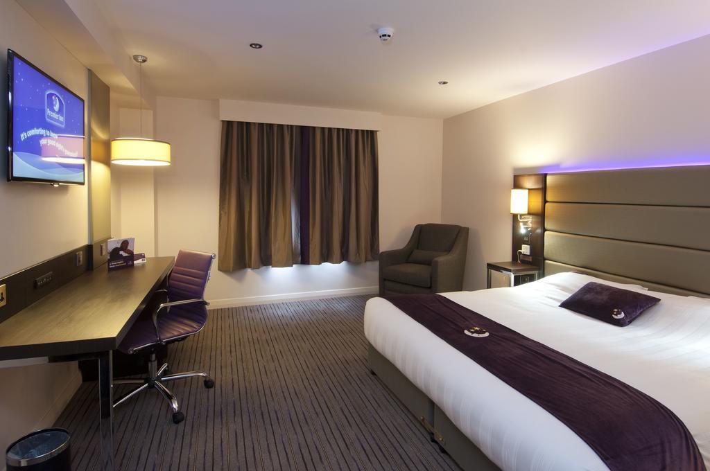 Premier Inn Tring Kamer foto