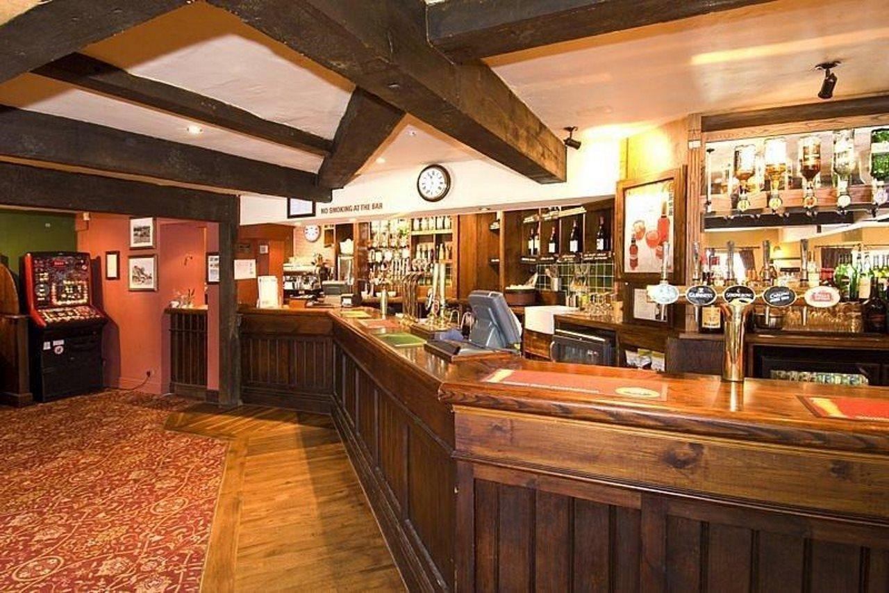 Premier Inn Tring Buitenkant foto