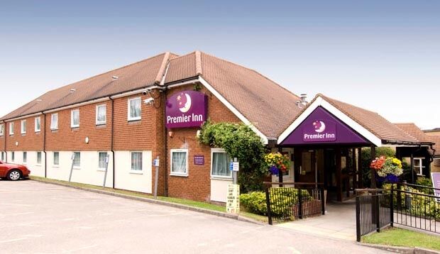 Premier Inn Tring Buitenkant foto
